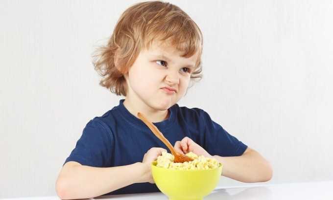 Больной ребенок становится вялым и жалуется на снижение аппетита