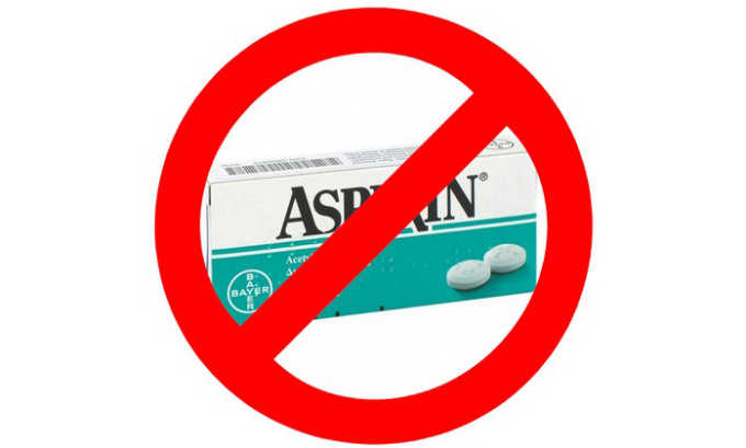 В качестве жаропонижающего средства не рекомендовано принимать Аспирин
