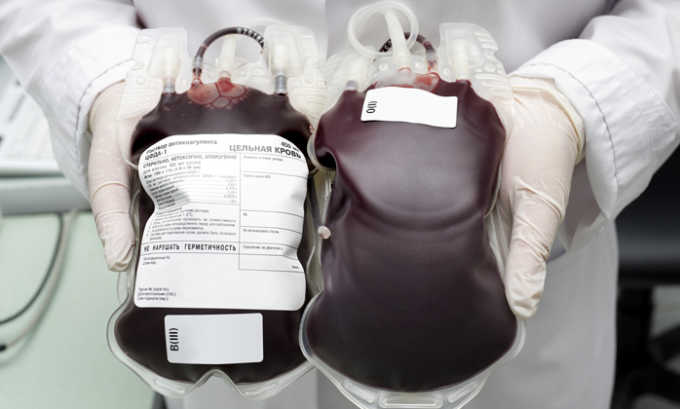 Герпес может попасть в кровь при переливании крови