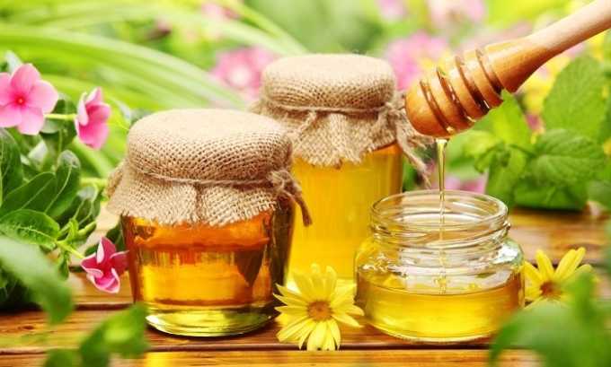 В целебный напиток можно добавлять мед