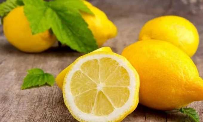 Кислоты, находящиеся в лимоне, способны ускорить процесс заживления герпеса