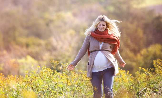 Прогулки на свежем воздухе необходимы для профилактики герпеса при беременности