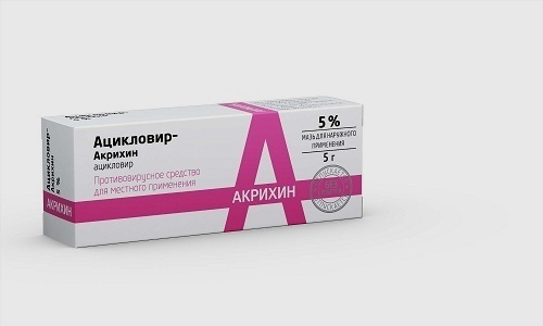 Наиболее популярным средством, которое помогает лечить менструальный герпес, является Ацикловир