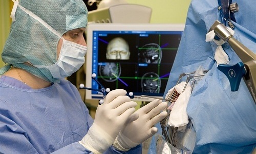 Биопсия головного мозга используется для проведения вирусологического, гистологического и цитологического исследования тканей